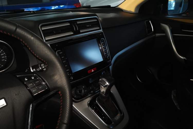 Used Haval H6 2017 Blue Label Sport Edition 1.5T Automatic Two-Wheel Drive Luxury Model