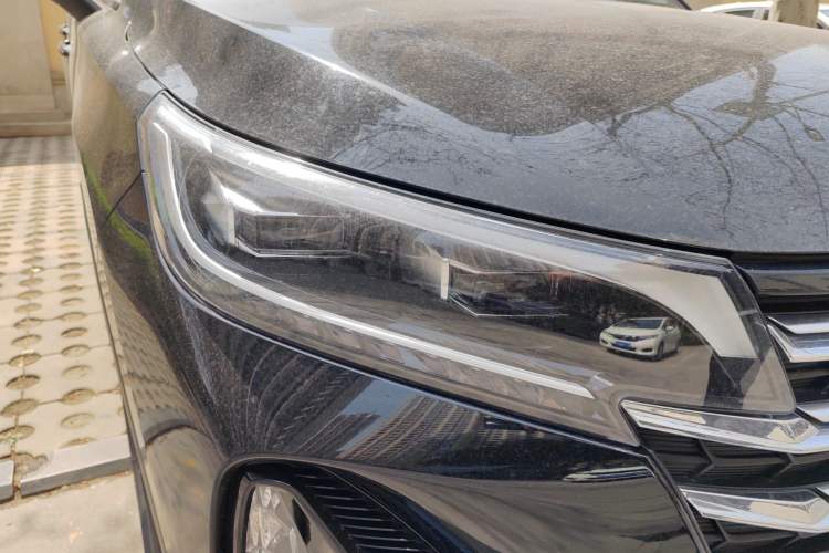 Used GAC Trumpchi GS4 2022 270T Automatic Smart Drive Technology Edition Right Front Headlight