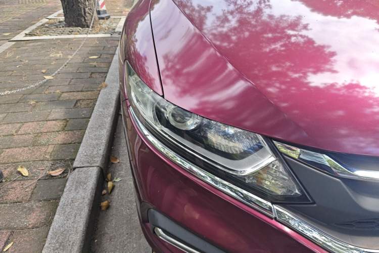 Used Honda Jade 2017 1.8L automatic Comfort version 5 seats
