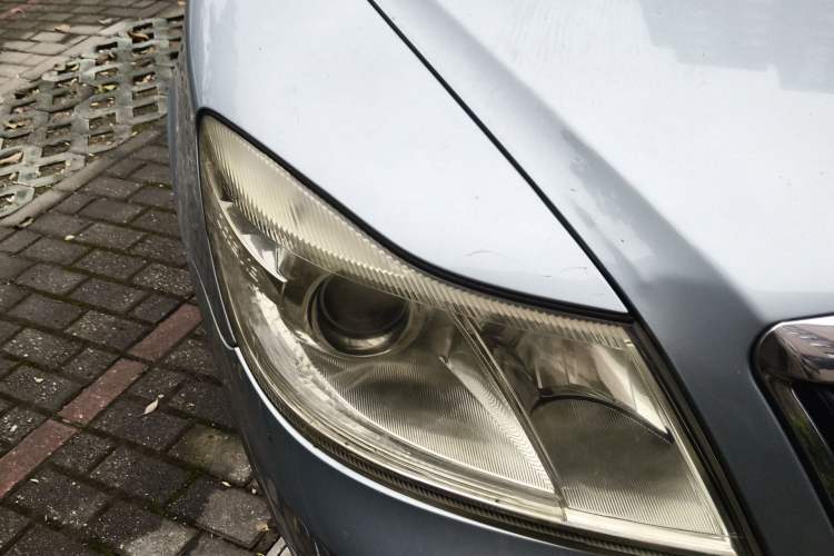 Used Skoda Octavia 2012 1.6L Automatic Yijun Edition Right Front Headlight