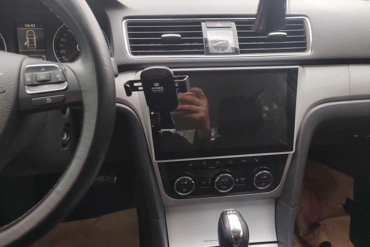 Used Volkswagen Passat 2015 1.8TSI DSG Prestige Edition
