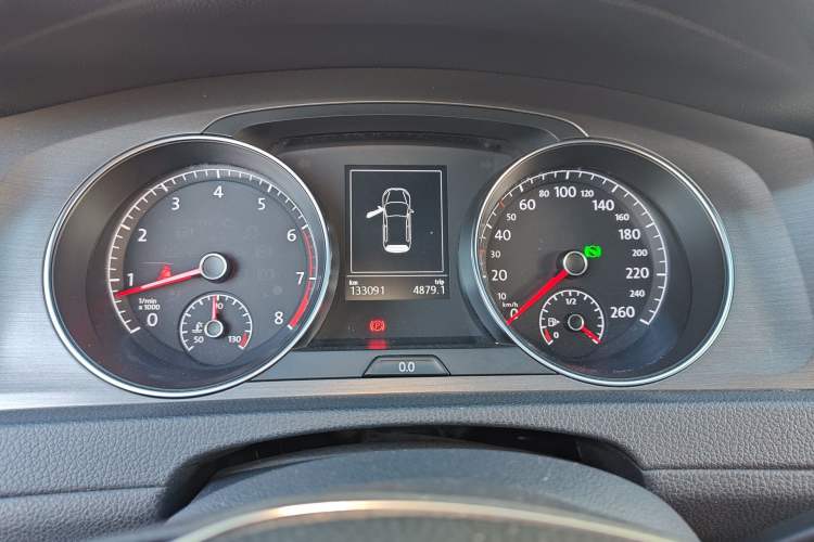 Used Volkswagen Golf 2016 230TSI Automatic Luxury Version