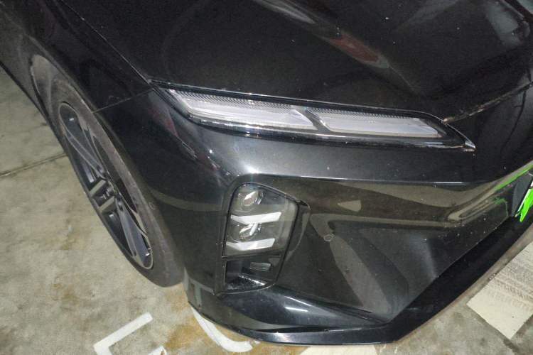 Used Nio ET5T 2025 Model Champion Commemorative Edition, 75kWh Touring
