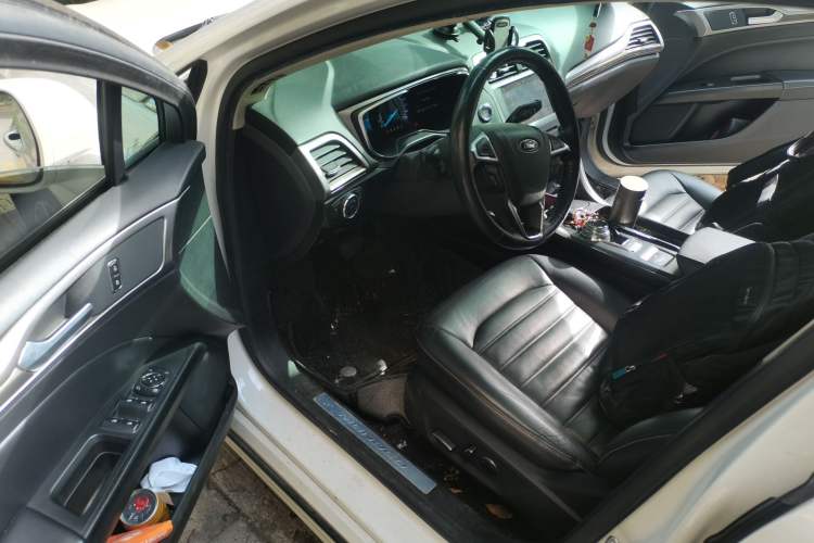 Used Ford Mondeo 2017 Facelifted EcoBoost 200 Luxury Version
