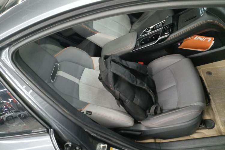 Used Changan UNI-T 2022 1.5T Prestige Version
