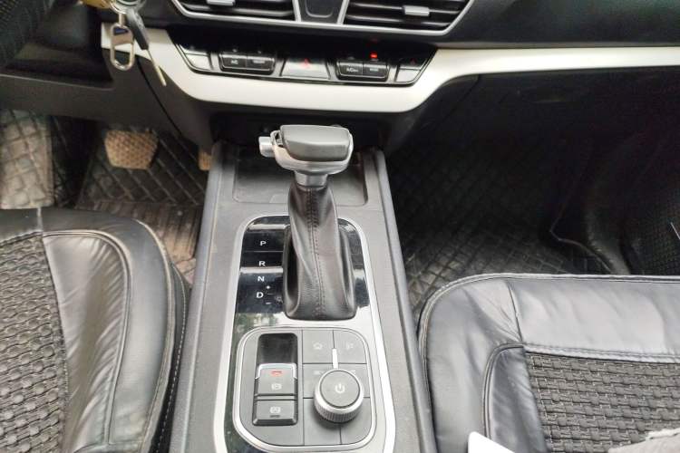 Used Cowin Xuanjie 2021 1.5L CVT Enjoyment Edition Gear Lever