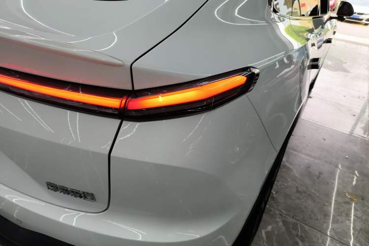 Used ONVO L60 2025 Model—60 kWh Rear-Wheel-Drive Version
