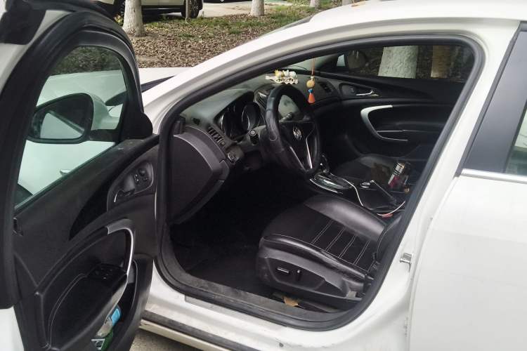 Used Buick Regal 2014 1.6T Fashionable Tech Edition Driver Seat