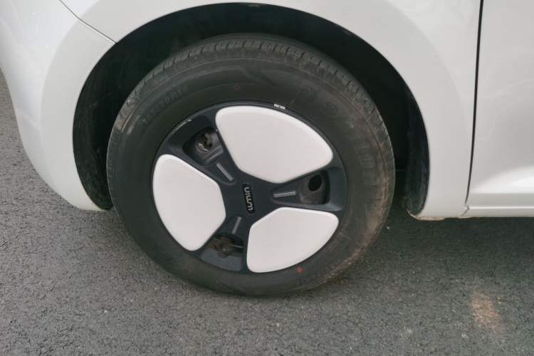 Used CHANGAN NEVO Lumin 2025 205km Refreshing Edition Exterior 4