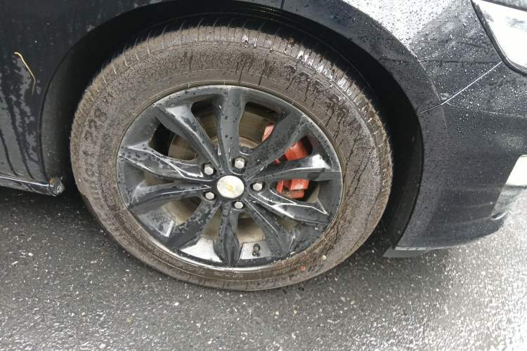 Used Chevrolet Malibu XL 2019 535T CVT RuiLian Edition Right Front Wheel Hub