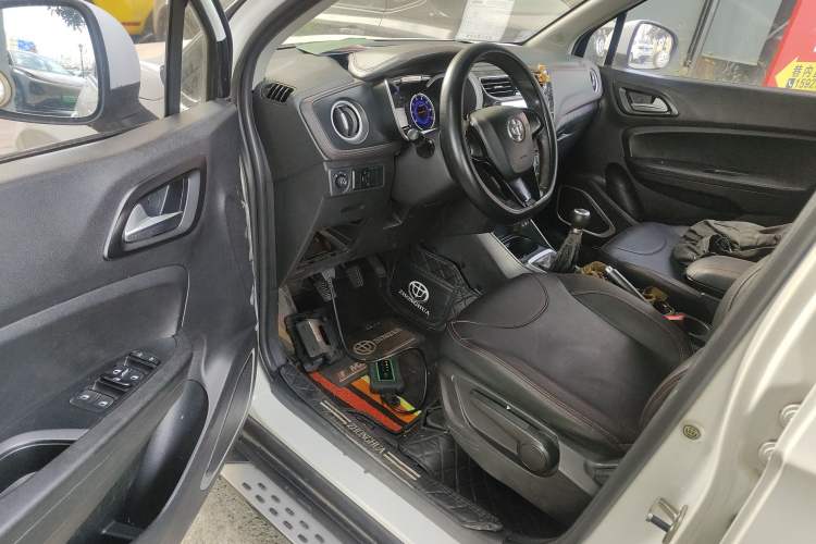 Used Brilliance V3 2016 1.5L Manual Comfort Model