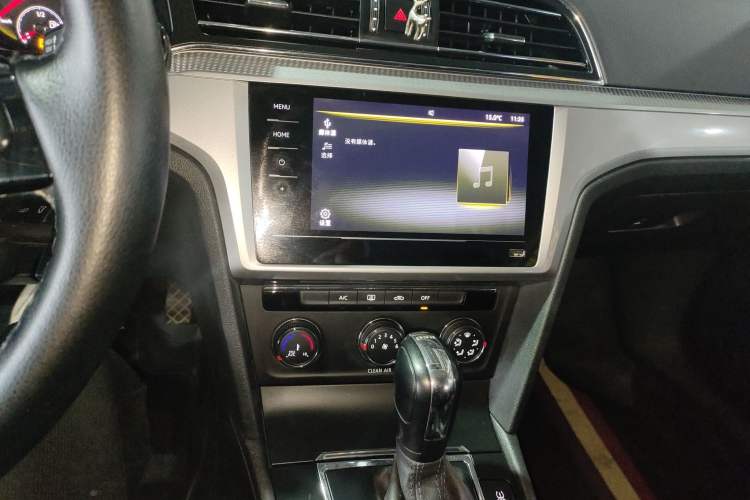 Used Volkswagen Lamando 2021 230TSI DSG Fashion Edition
