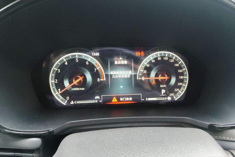 Used CHANGAN CS95 2021 2.0T Two-Wheel Drive Luxury Version
