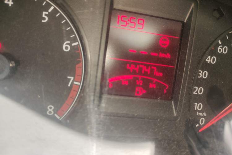 Used Volkswagen Jetta 2015 Zhuihui Edition 1.6L Manual Comfort Model