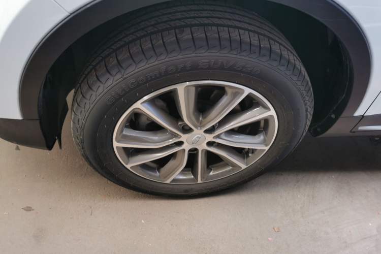 Used Geely Auto Emgrand X7 Sport 2020 1.8TD DCT Two-Wheel Drive Smart Connect 4G-Enabled Version