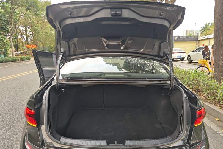 Used Volkswagen Sagitar 2023 200TSI DSG Excellence Edition Trunk