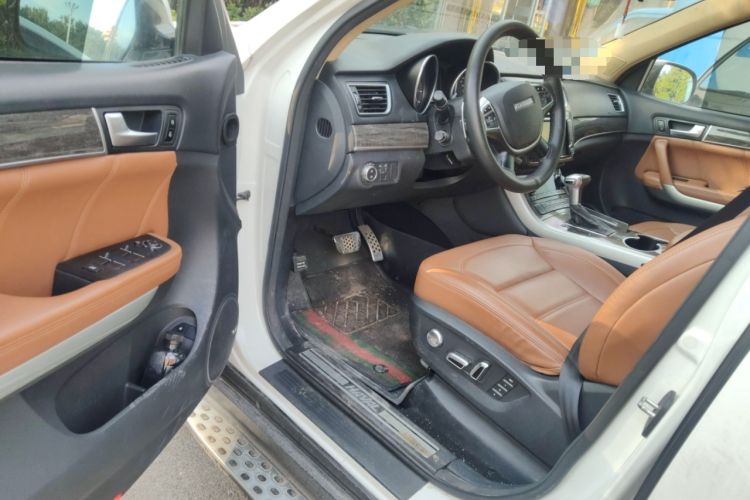 Used Haval H8 2015 2.0T Two-Wheel Drive Comfort Version