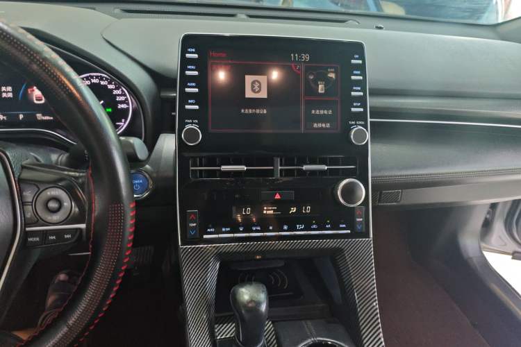 Used Toyota Avalon 2022 Dual-Engine 2.5L XLE Premium Edition Audio And AC Panel