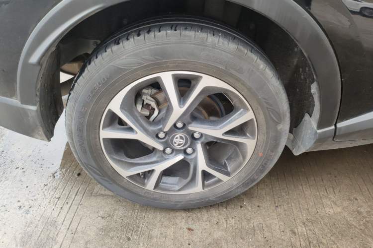 Used Toyota C-HR 2020 2.0L Leading Edition
