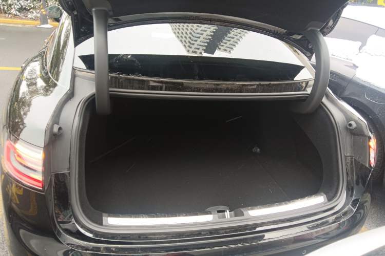 Used Hima Stelato S9 2024 All-Electric Ultra Four-Wheel-Drive Flagship Edition Trunk