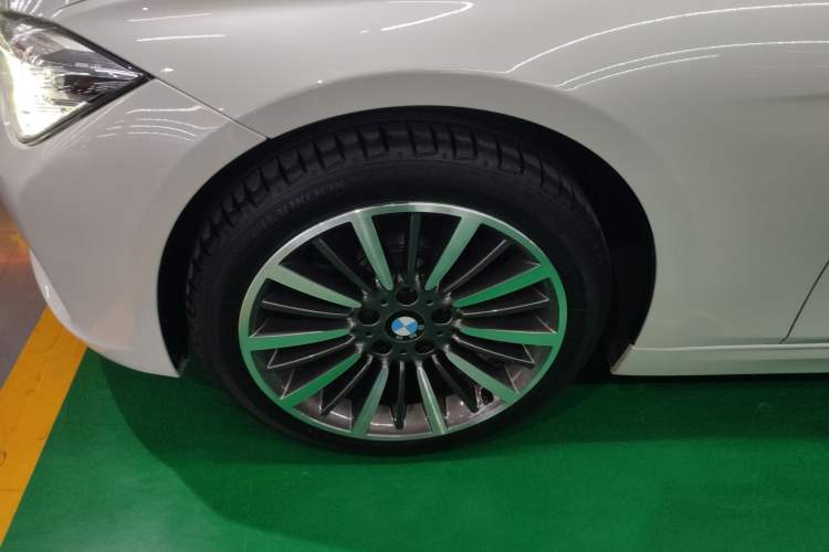 Used BMW 3 Series 2018 320Li xDrive Fashion Model
