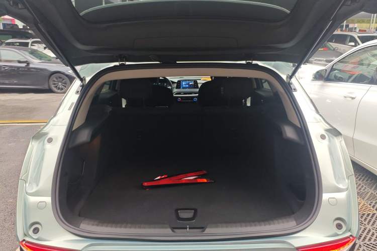 Used Buick Velite 6 2022 Plug-in Hybrid Connected Fashion Model