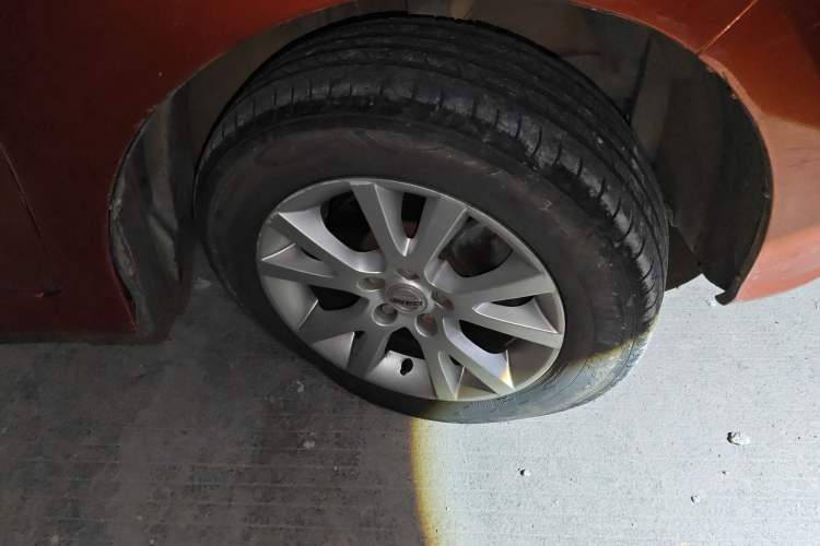 Used Jinbei 750 2015 1.5L Comfort Model
