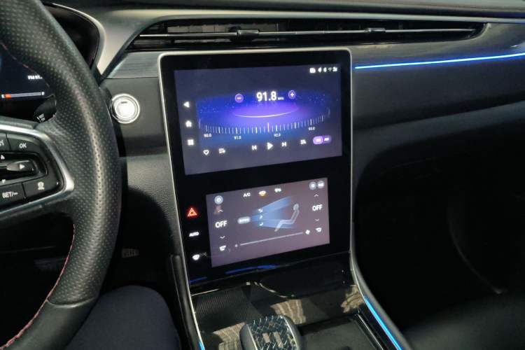 Used GAC Trumpchi GS4 PLUS 2022 270T Automatic Galaxy Edition Audio And AC Panel