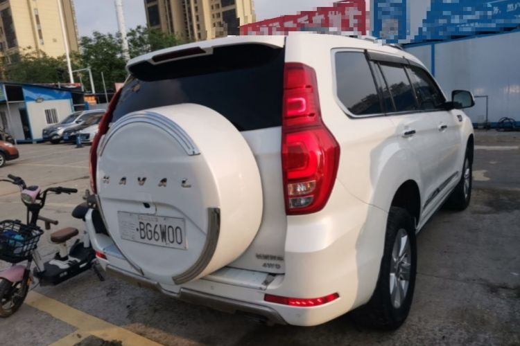 Used Haval H9 2017 2.0T Gasoline 4x4 Premium 5-Seater Rear Right 45 Deg