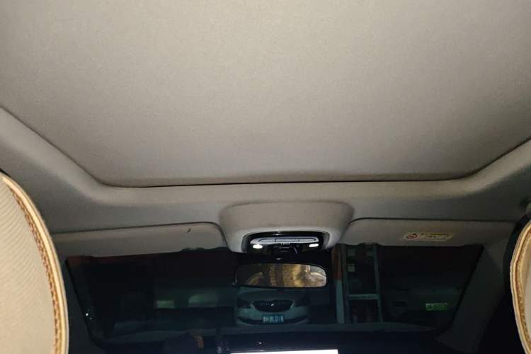 Used Chery Fengyun T8 2025 1.5T 130 km Comfort Edition 7-Seater Headliner