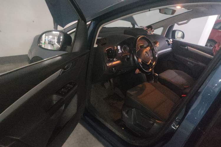 Used Volkswagen Sharan 2016 380TSI Comfort Edition 7-Seater