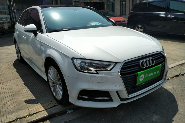 Used Audi A3 2018 30th Anniversary Edition Sportback 35 TFSI Fashion Model