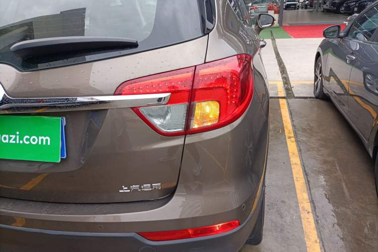 Used Buick Envision 2016 28T Four-Wheel Drive Luxury Model