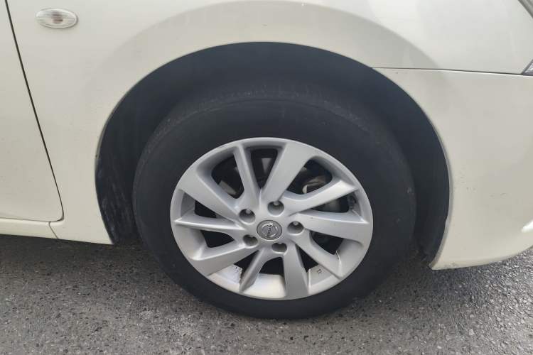 Used Nissan Sylphy 2014 1.6XV CVT Deluxe Edition