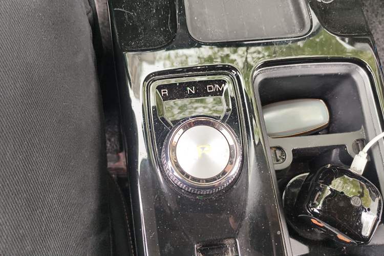 Used Haval DARGO 2021 1.5T DCT Two-Wheel Drive Border Collie Edition Gear Lever