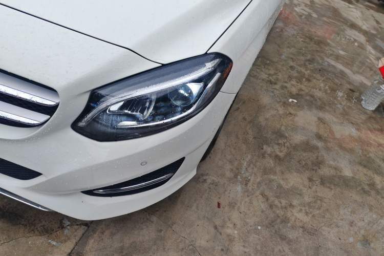 Used Mercedes-Benz B-Class 2018 B 200 Fashion Model
