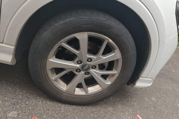 Used Audi Q3 2019 35 TFSI Advanced Dynamic Edition
