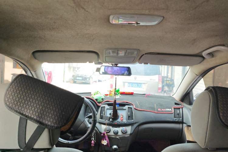 Used Hyundai Celesta 2011 1.6L Manual Comfort Edition