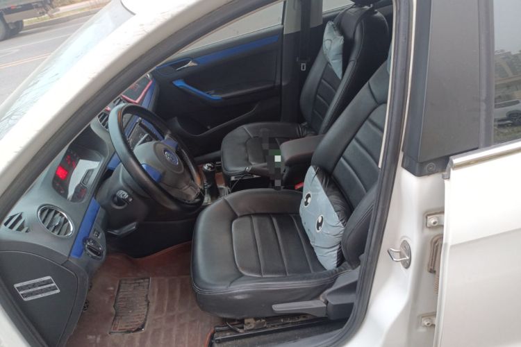 Used Volkswagen Jetta 2015 Zhihui Edition 1.4L Manual Comfort Model
