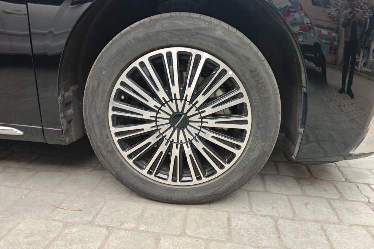 Used SAIC MAXUS G90 2024 2.0T Xingyun Seven-Seater Version