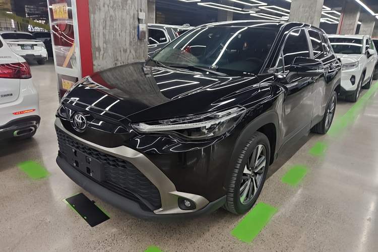 Used Toyota FRONTLANDER 2022 2.0L CVT Luxury PLUS Edition