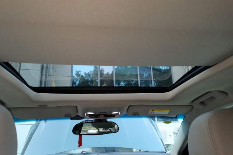 Used Cadillac XTS 2015 28T Comfort Model