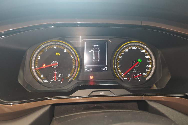 Used Volkswagen Tharu 2019 280TSI Two-Wheel Drive Luxury Version China VI Standard Instrument Cluster