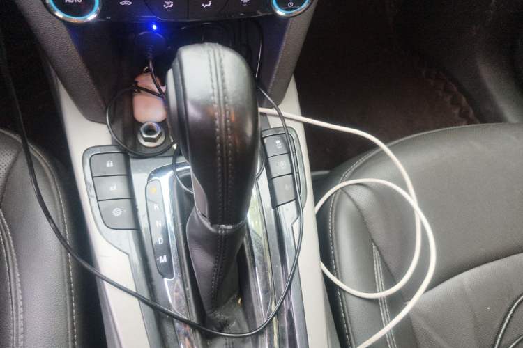 Used Chevrolet Malibu 2018 530T Automatic Luxury Edition Gear Lever