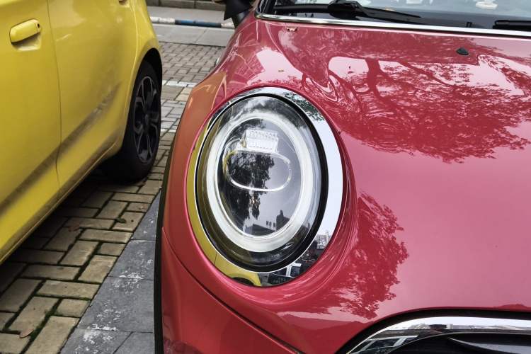 Used MINI 2018 1.5T COOPER Artist