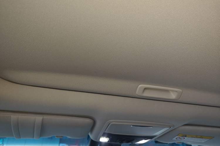 Used Honda Elysion 2022 2.0L eHEV Luxury Edition
