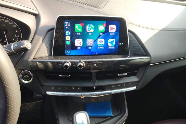 Used Cadillac CT4 2022 28T Prestige Edition Audio And AC Panel