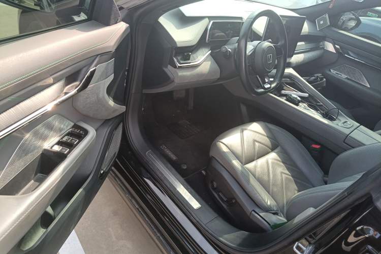 Used Zeekr 001 2023 WE Edition 100 kWh Driver Seat