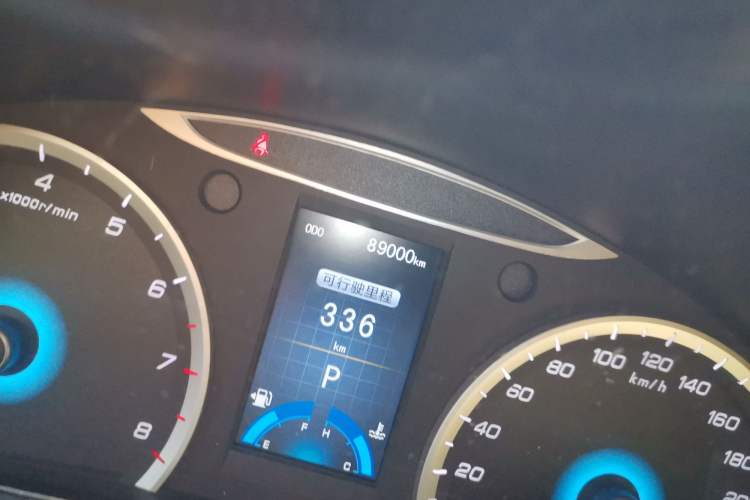 Used CHANGAN Raeton 2014 1.8T Automatic Elite Anniversary Edition China IV Standard Odometer Close Up