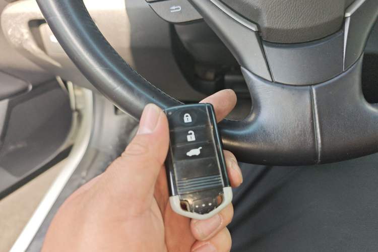 Used Acura ILX 2013 2.0L Elite Edition Vehicle Key